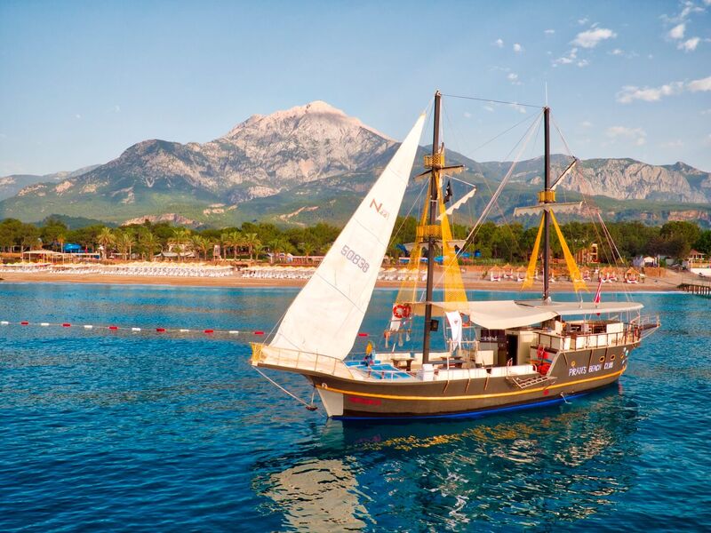Pirate's Beach Club