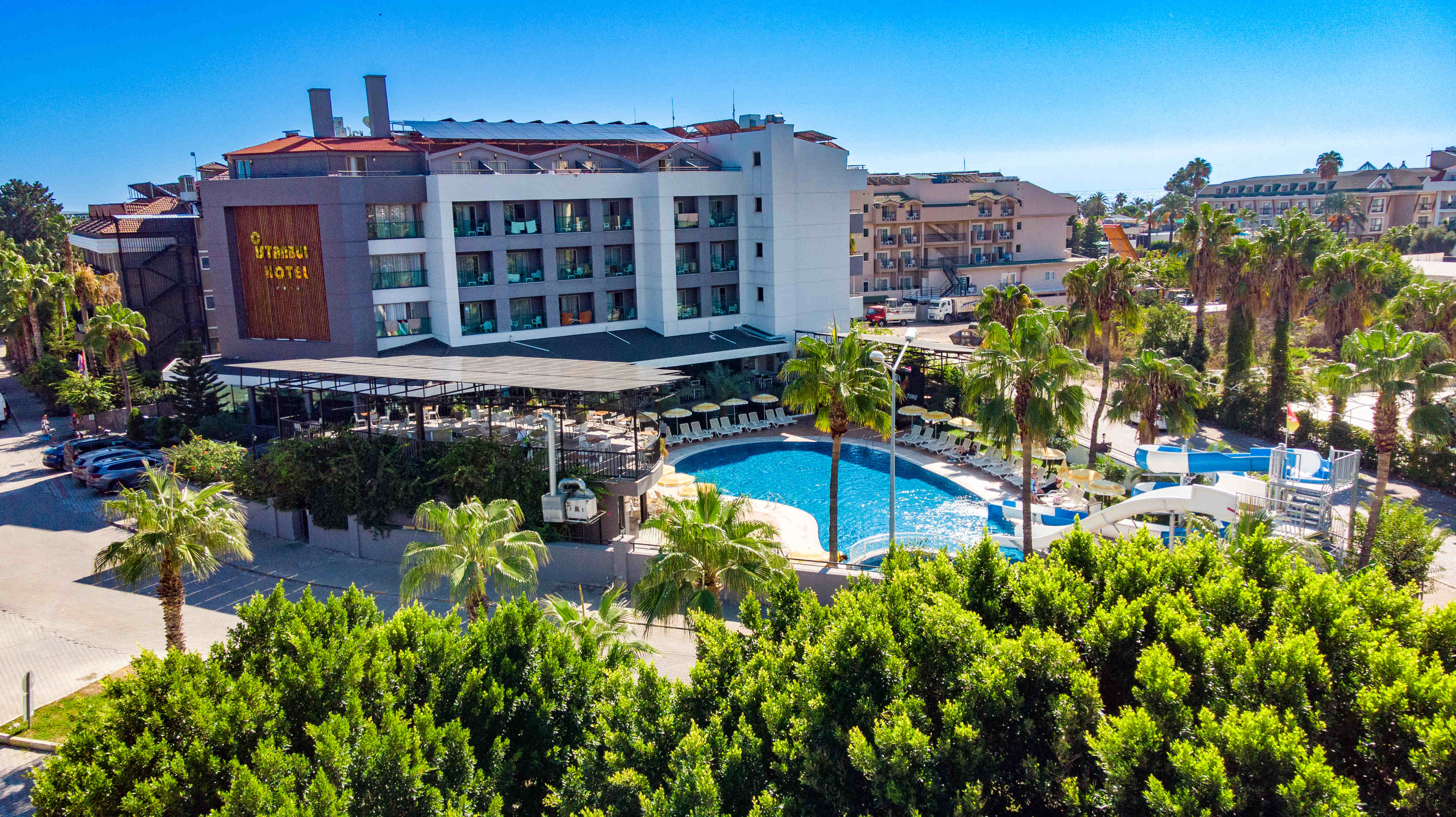 İstanbul Beach Hotel /Çamyuva