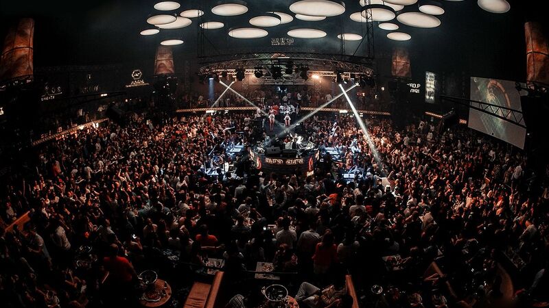 Aura Gece Club
