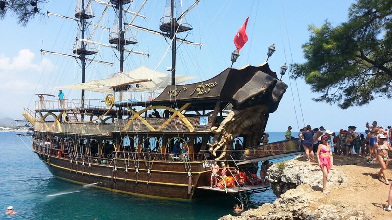 Yat Turu Kemer