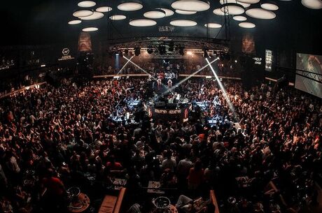 Aura Gece Club